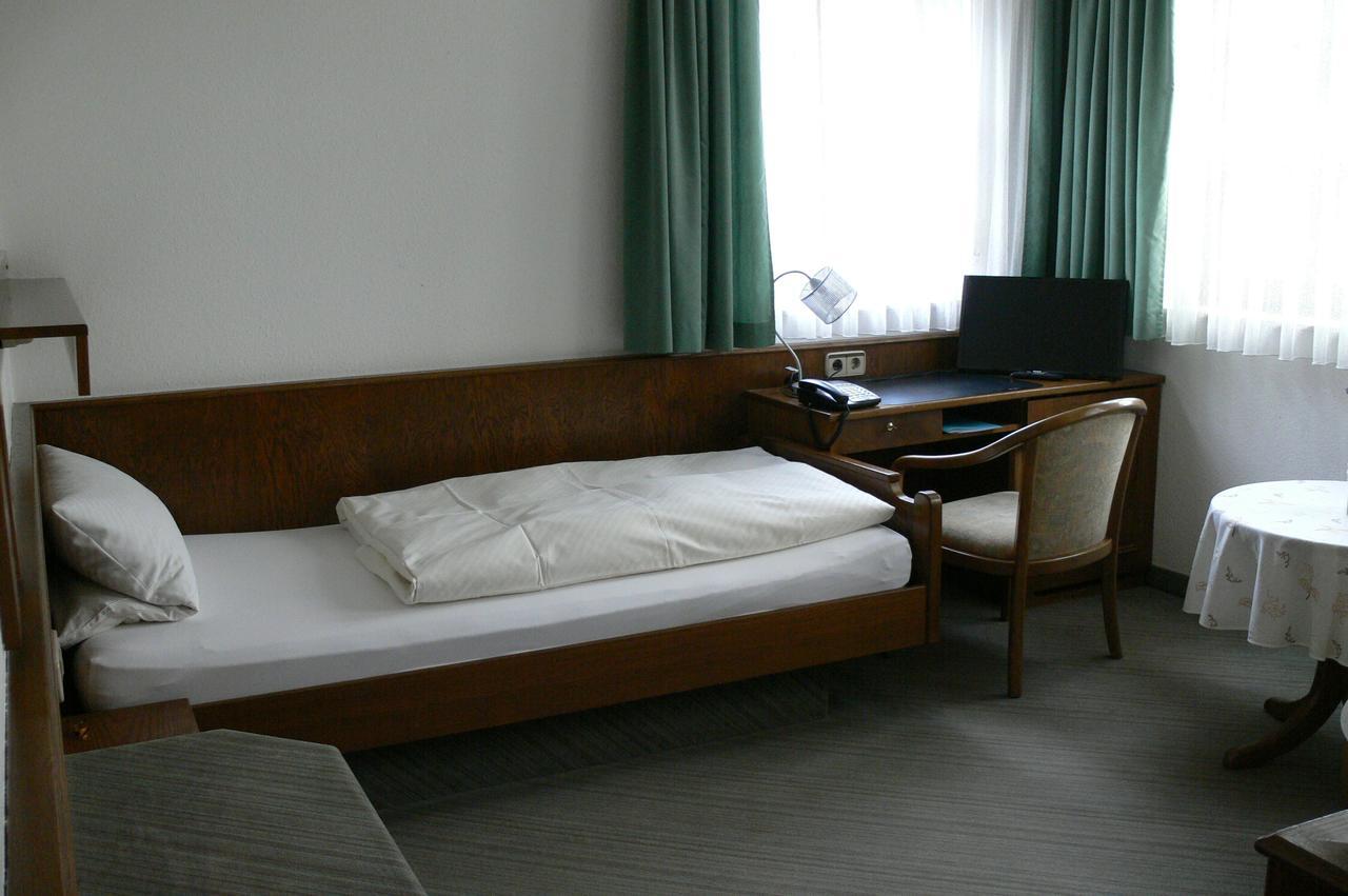 Hotel Zur Germania 오스트필던 외부 사진